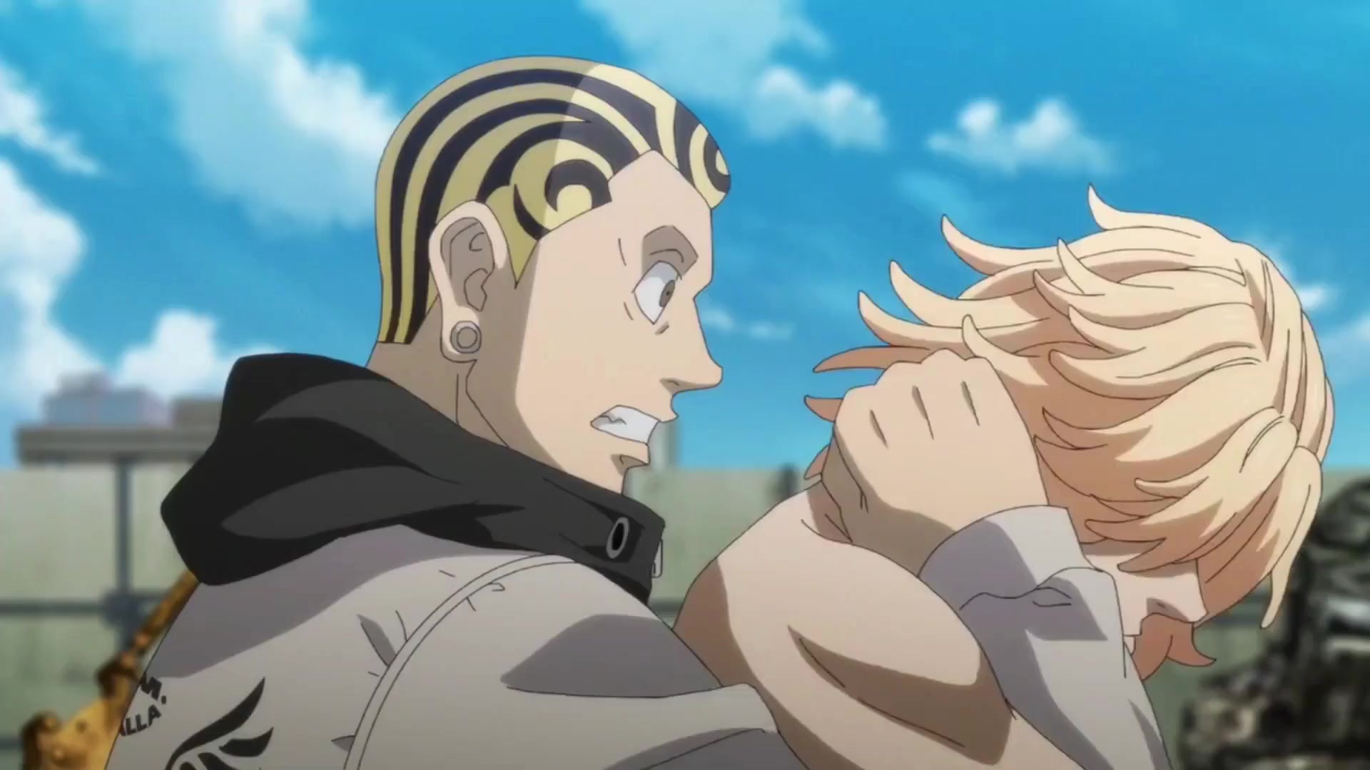 mikey fight s1 (28).mp4